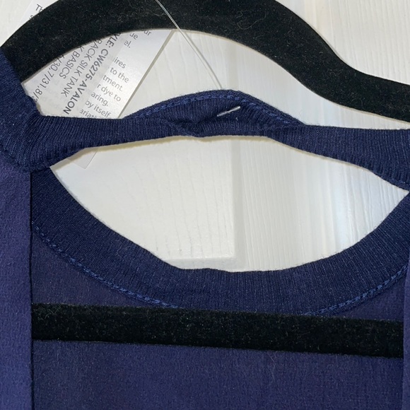 Chaser SILK basics v back tank navy blue - Picture 5 of 10